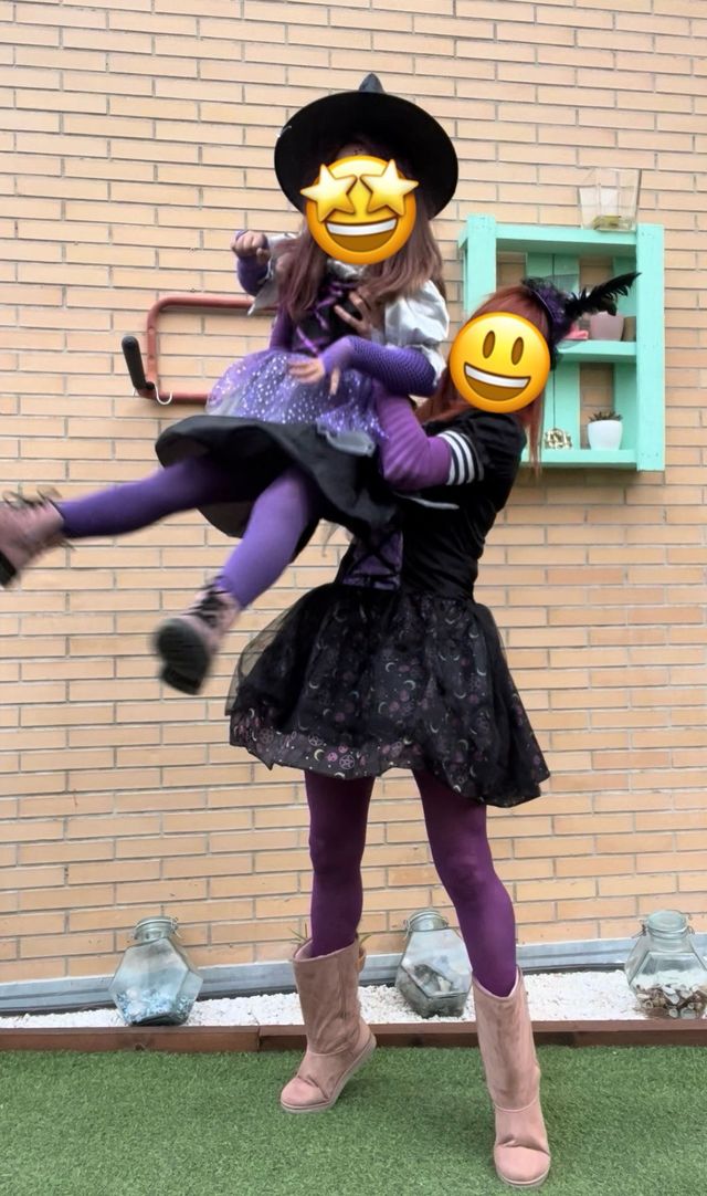 2 disfraces brujas moradas madre e hija
