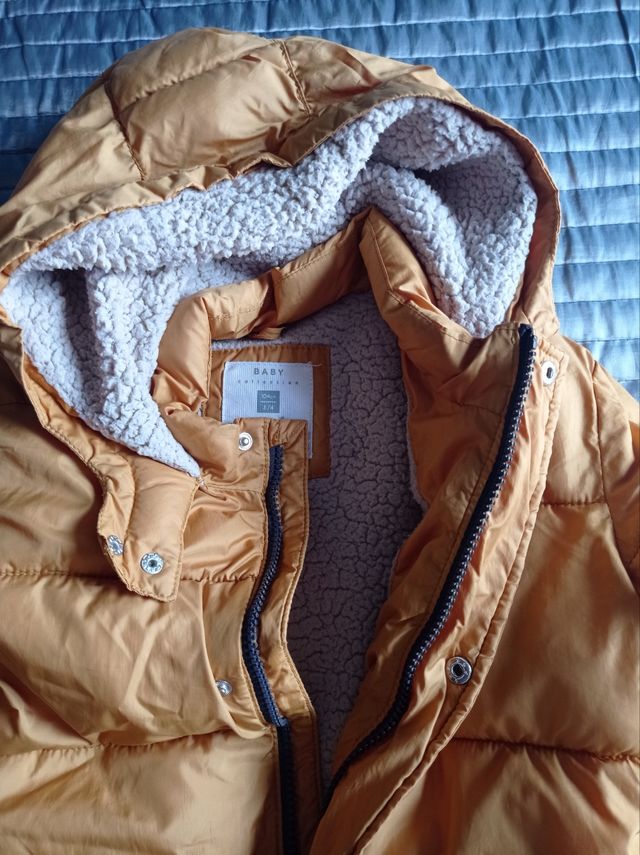 Abrigos y camisetas niño 3-4 años