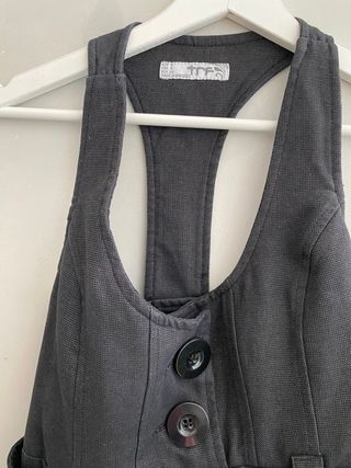 Vestido tipo peto Zara