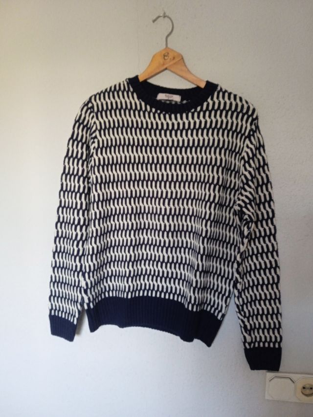 Jersey blanco y negro