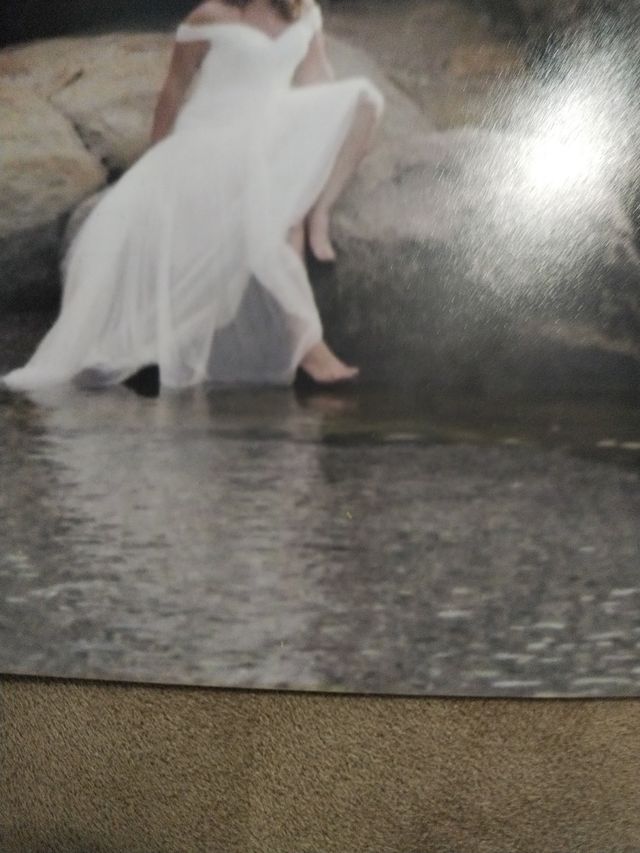 Traje novia costo 1500EU