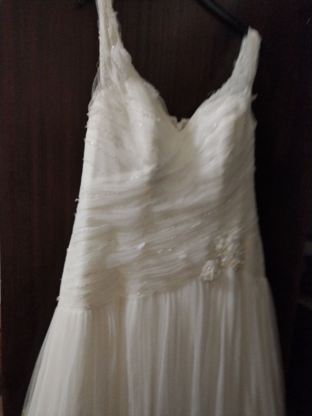 Traje novia costo 1500EU