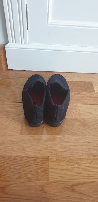 Zapatillas de estar por casa T 37