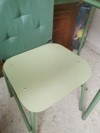 Mesa y silla pupitre escolar