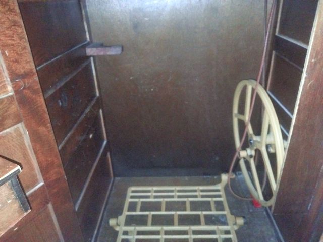 Maquina de coser nueva nunca se llegó a usar