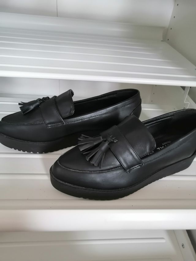 Mocasines negros señora 37 sin estrenar