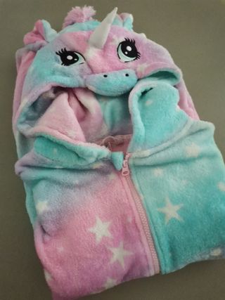 Pijama de unicornio, tipp mono cremallera
