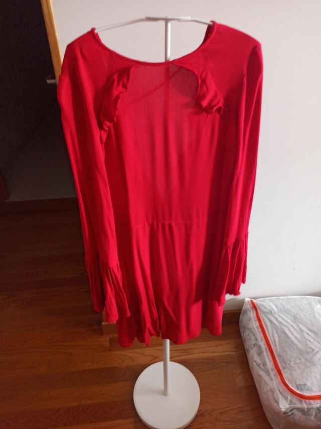 Vestido rojo M volantes