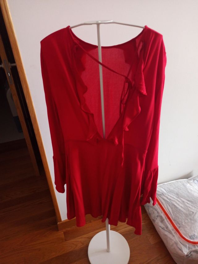 Vestido rojo M volantes
