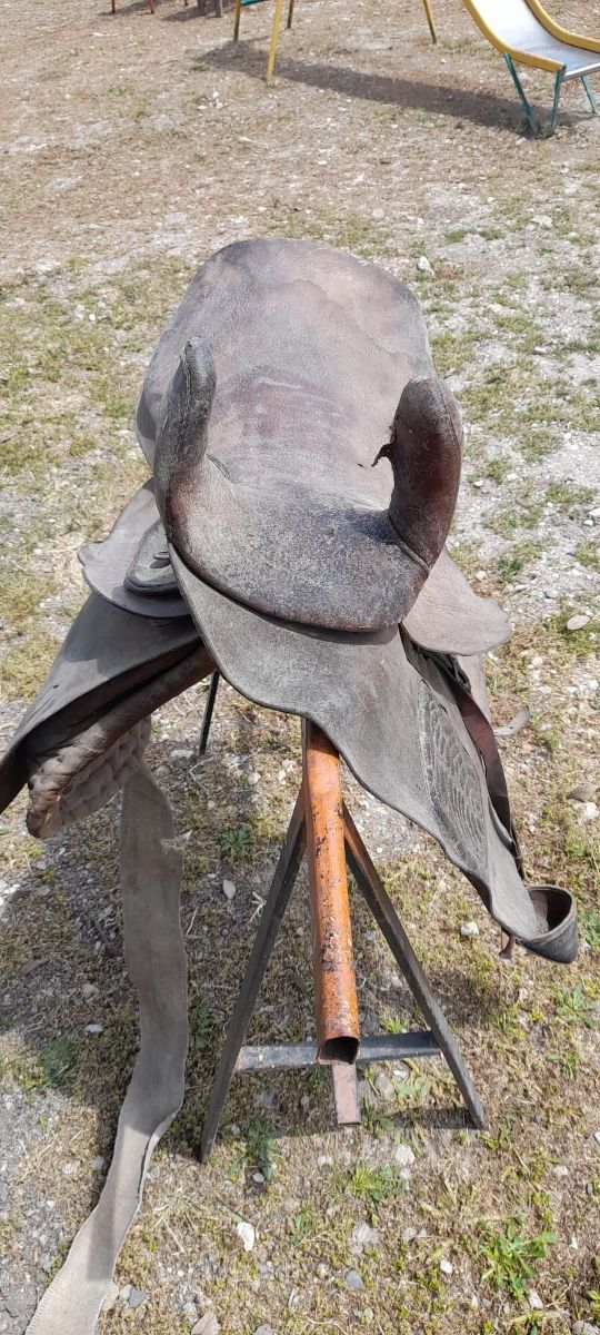 Selle antiche da mostra