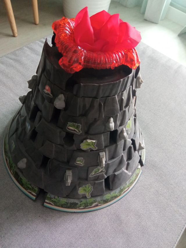 Juego volcán aventura