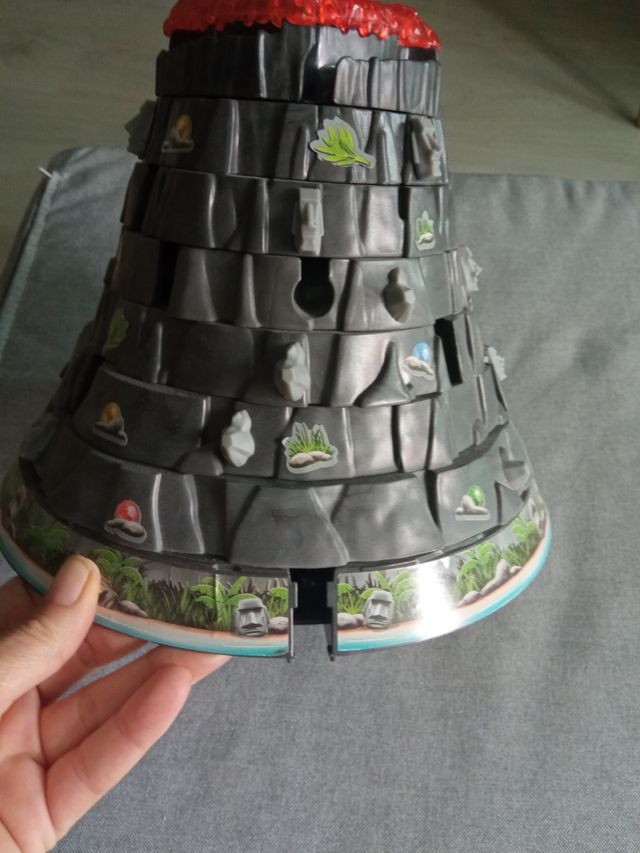 Juego volcán aventura