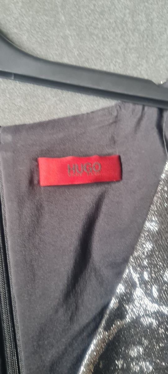 Vestido de cóctel de Hugo Boss