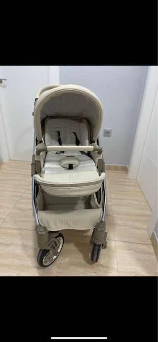 CUNA y carro de tres piezas