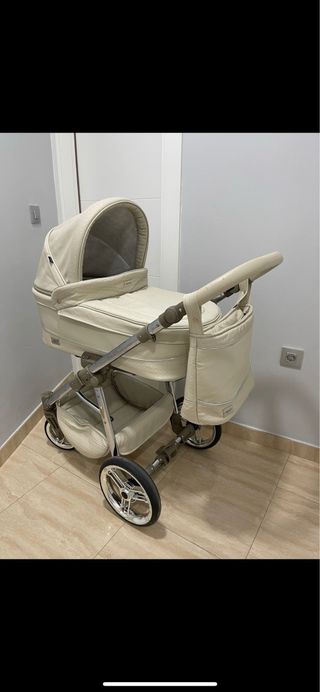 CUNA y carro de tres piezas