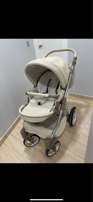 CUNA y carro de tres piezas