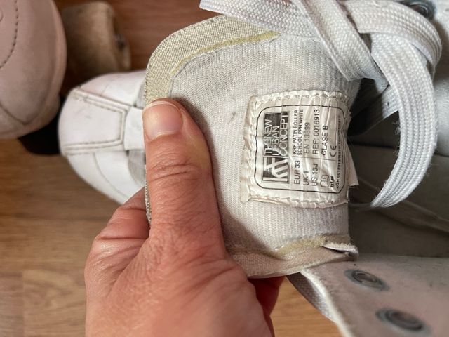 Patines 4 ruedas numero 33