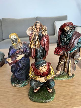 Precioso Belen pintado a mano