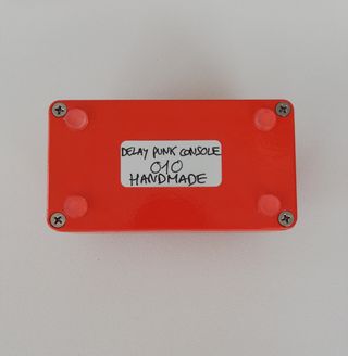 Delay Punk Console color naranja