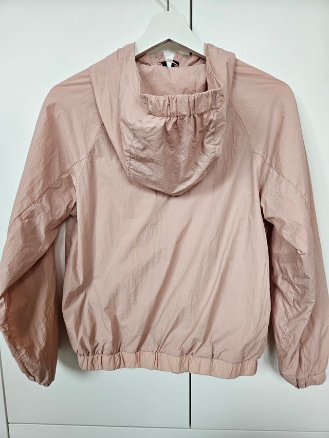 Cortavientos Zara rosa talla 11-12 años