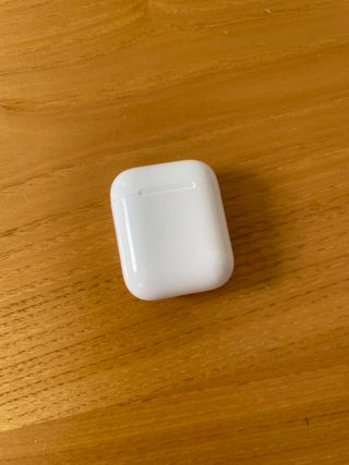 AirPod 2a gen derecho + estuche original