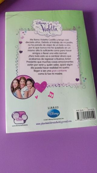 Libro de En mi mundo de la serie de Violetta 