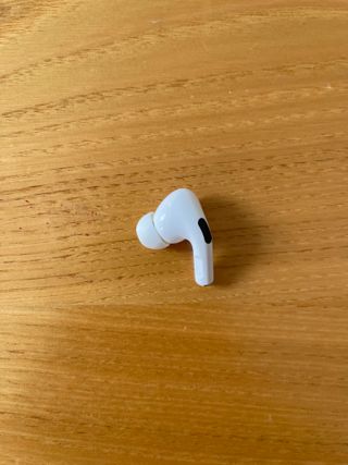 AirPod Pro (izquierdo) + estuche de carga