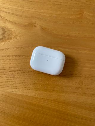 AirPod Pro (izquierdo) + estuche de carga