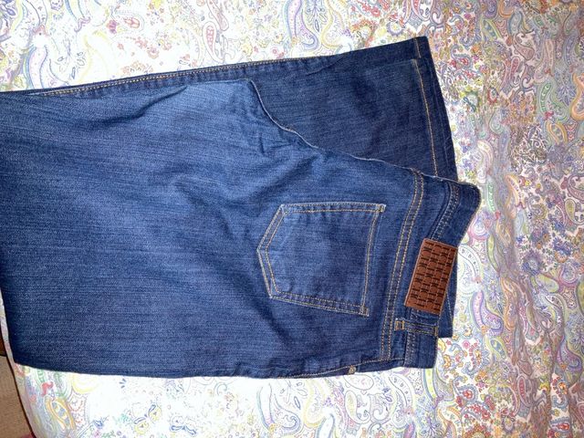 C.H. vaquero azul oscurro talla 12