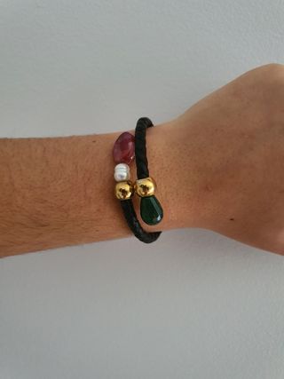 Pulseras cuero y piedras semipreciosas 