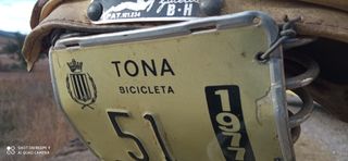 BH matrícula de Tona