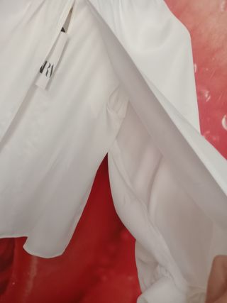 Blusa satinada Zara 