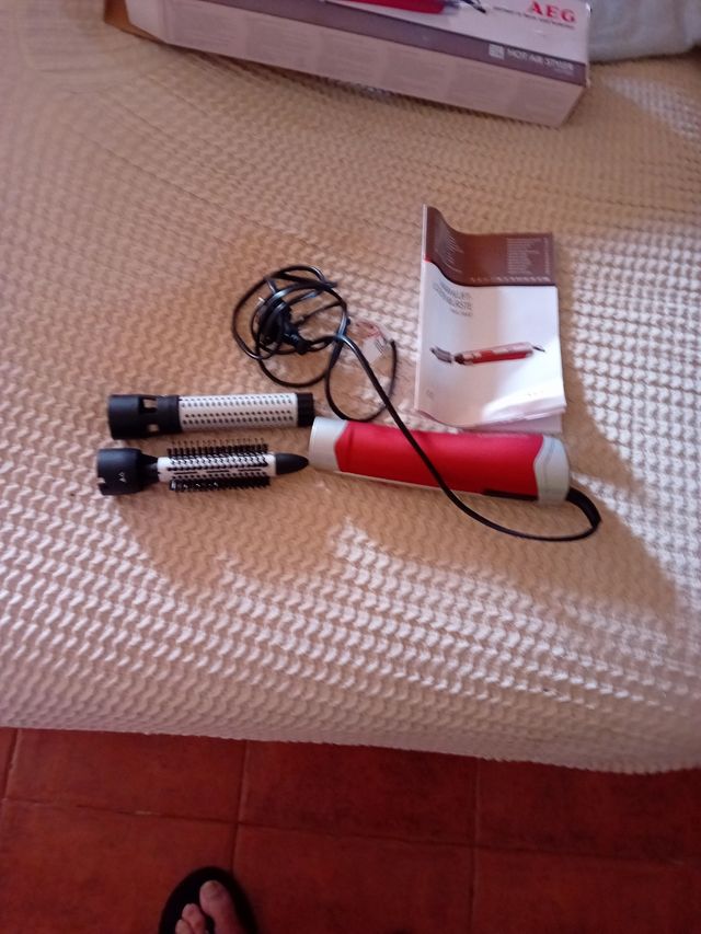 PLANCHA DE PELO A.E.G