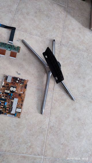 Piezas de TV Samsung ue40f5700aw