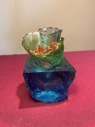 Pieza de cristal numerada Liu Li