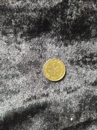 Monedas antiguas alemanas y españolas