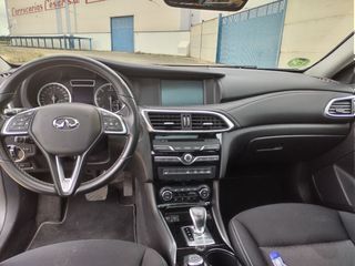 Infiniti QX30 2019