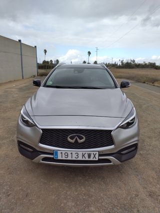 Infiniti QX30 2019