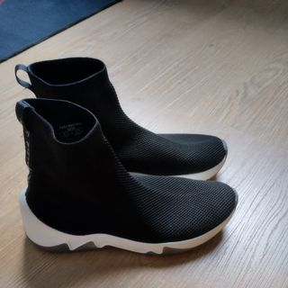 Botas