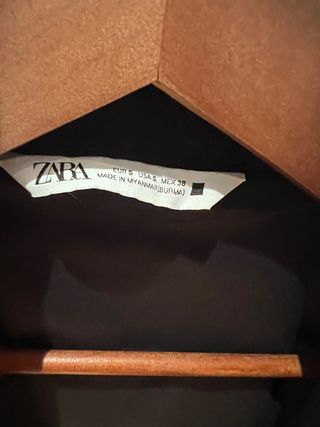 Cazadora Zara 