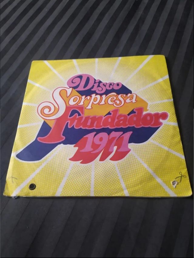 DISCO SORPRESA FUNDADOR PACK VINILOS SINGLES
