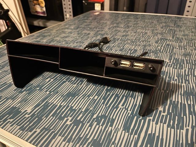 MUEBLE INTERIOR TOYOTA RAV4