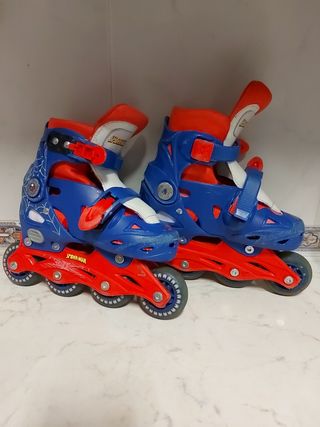 Patines línea spider-man. Talla 28 a 31