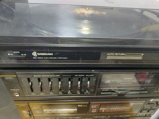 Cadena con tocadiscos samsung