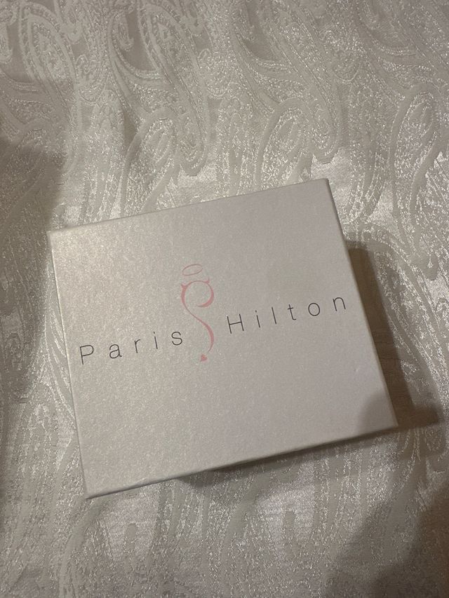 Orologio rosso Paris Hilton