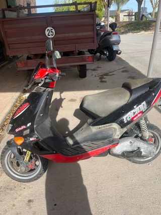 aprilia sr 50