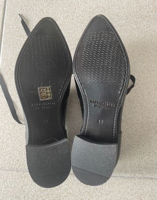 Zapatos oxford negros y leopardo. Talla 39