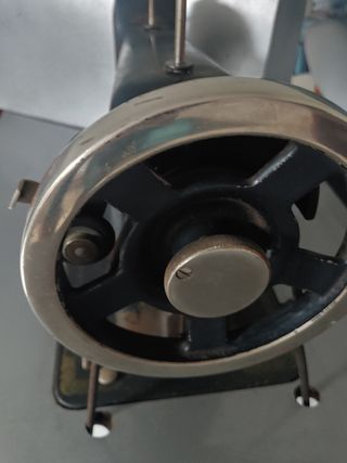 Máquina de coser Wertheim