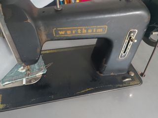 Máquina de coser Wertheim