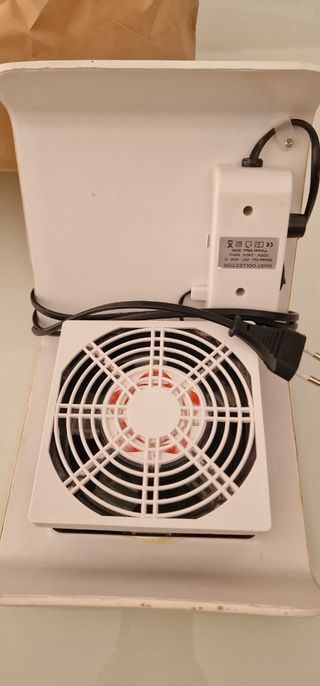 Aspirador de manicura